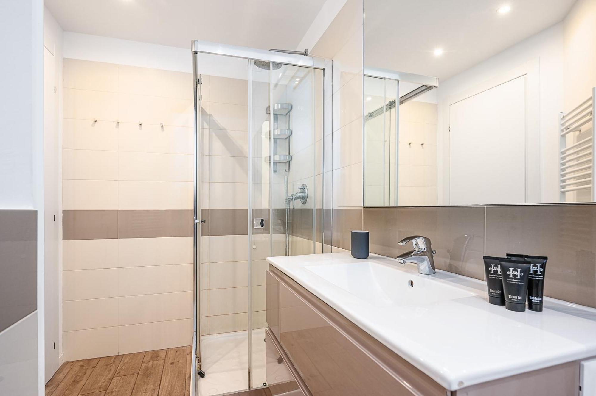 Classbnb - Apartment With Balcony Near The City Center ميلان المظهر الخارجي الصورة