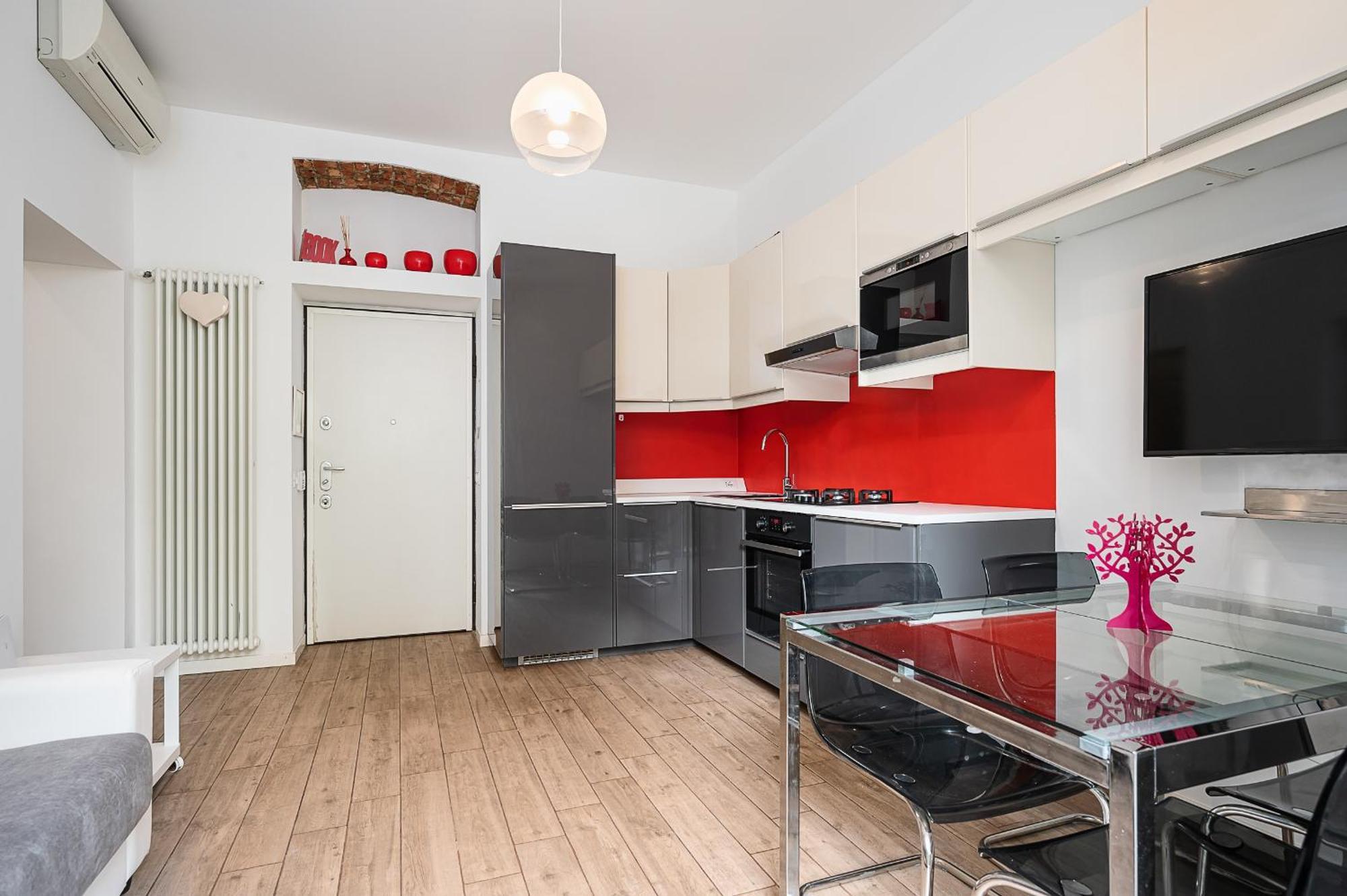 Classbnb - Apartment With Balcony Near The City Center ميلان المظهر الخارجي الصورة